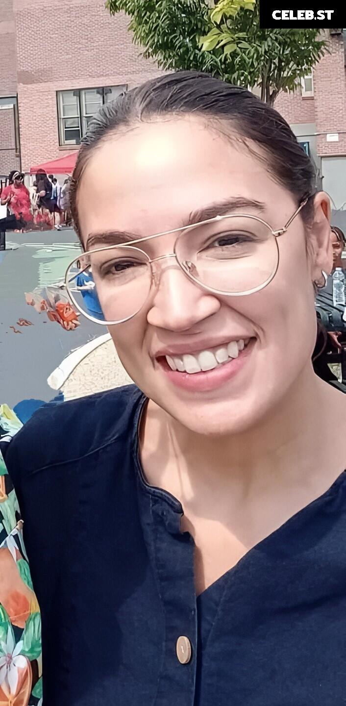 Alexandria Ocasio-Cortez / AOC Image 10028594