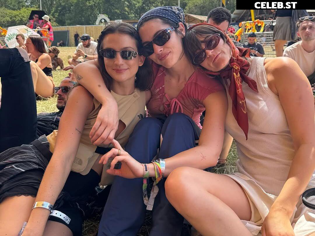 Gracie Abrams Image 10028521