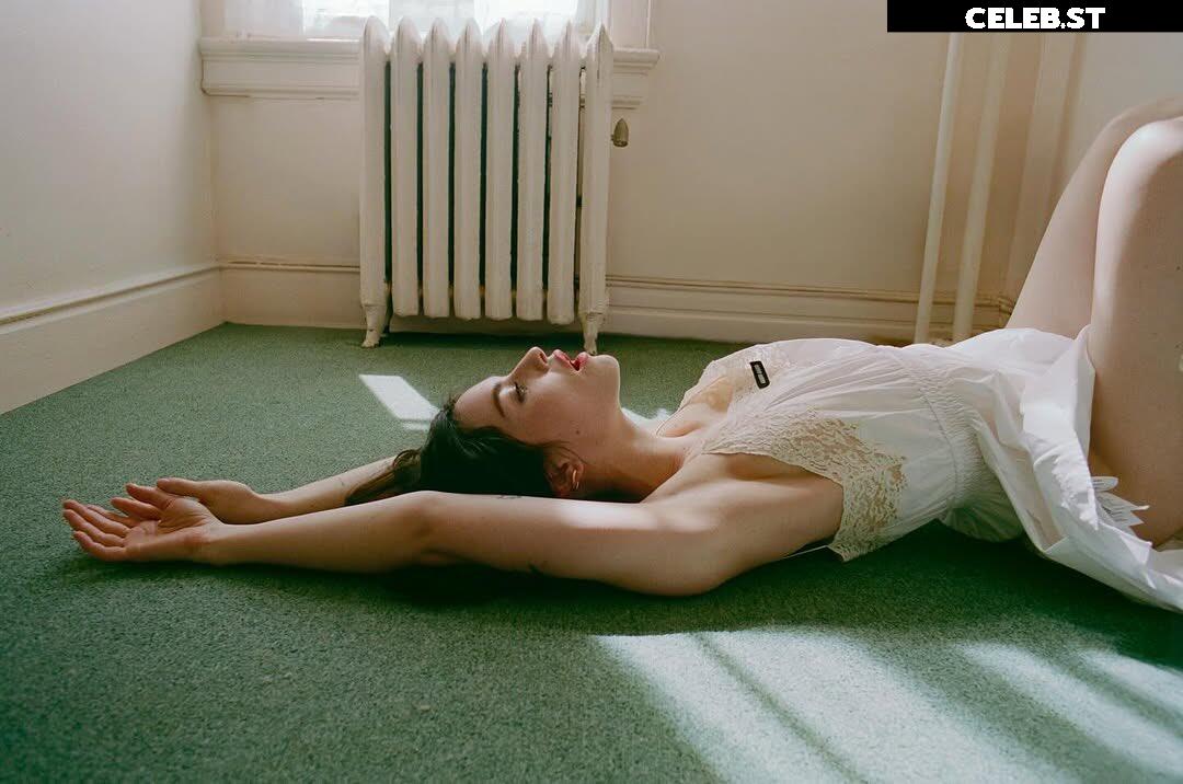 Gracie Abrams Image 10028493