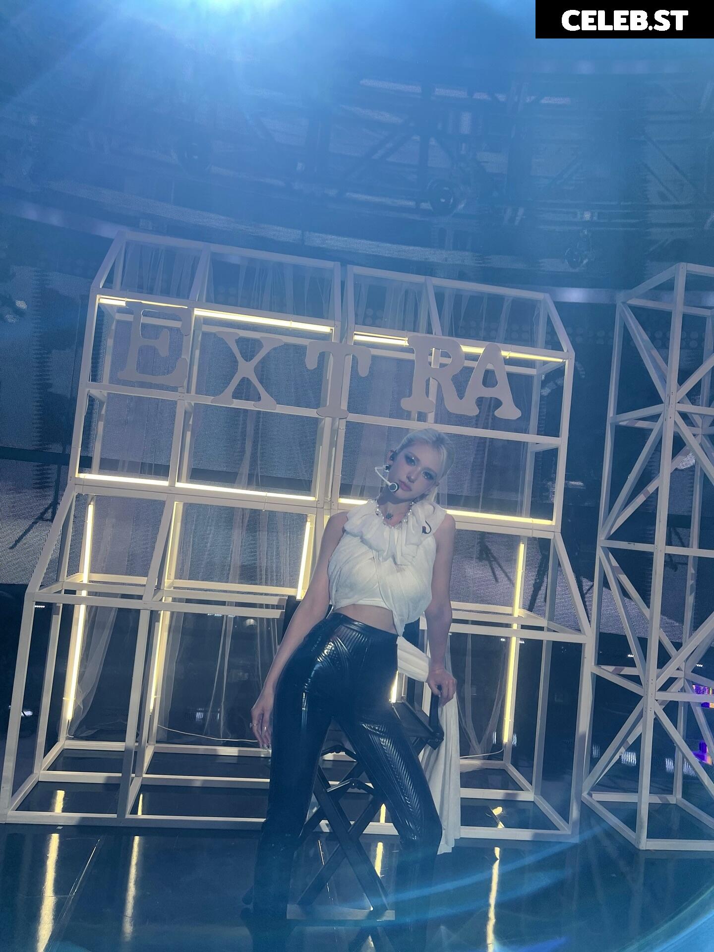 Jeon Somi/ENNIK SOMI Image 10028479