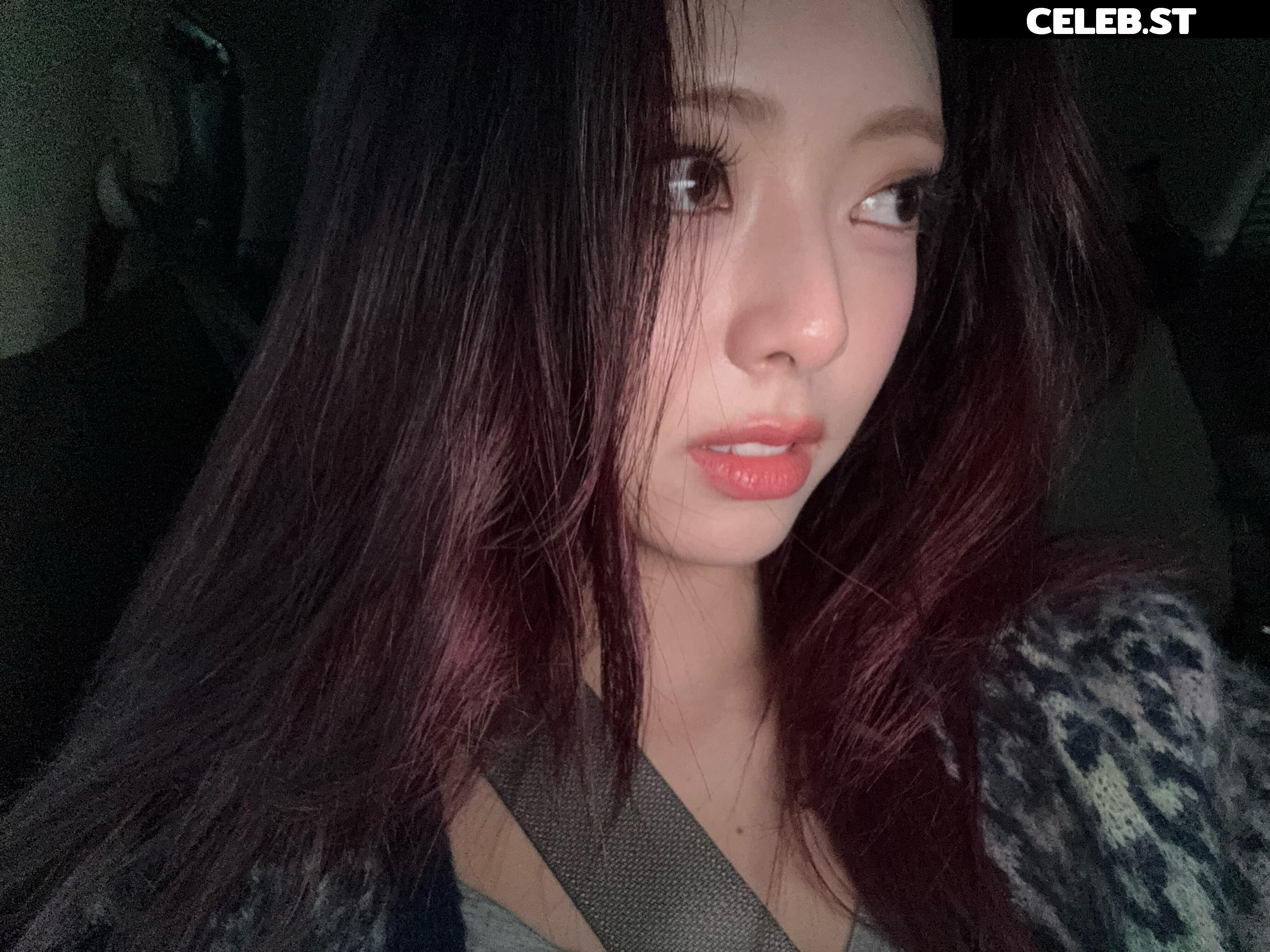 Yuna - ITZY (유나, Shin Yu Na) Image 10028760