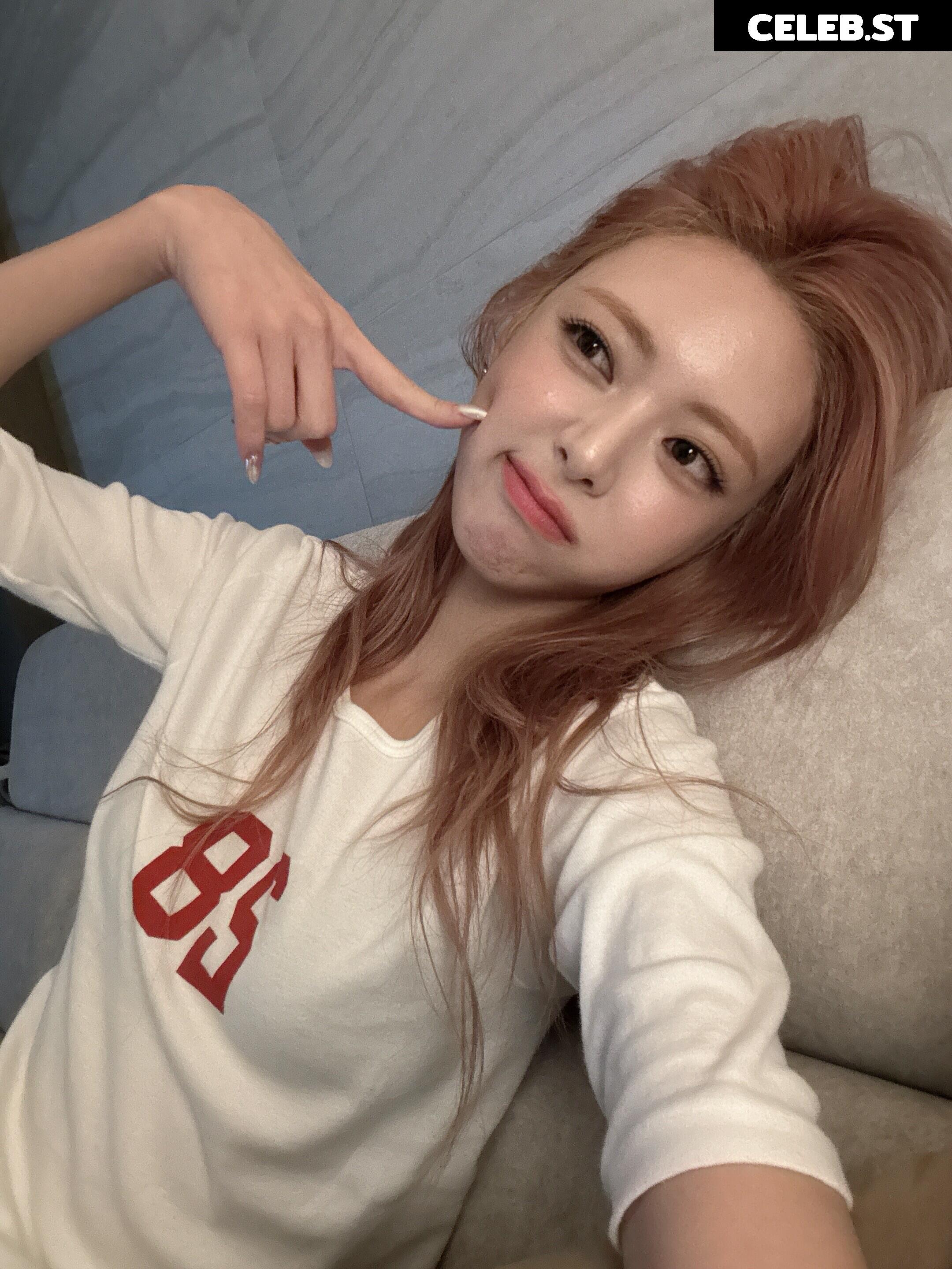 Yuna - ITZY (유나, Shin Yu Na) Image 10028740