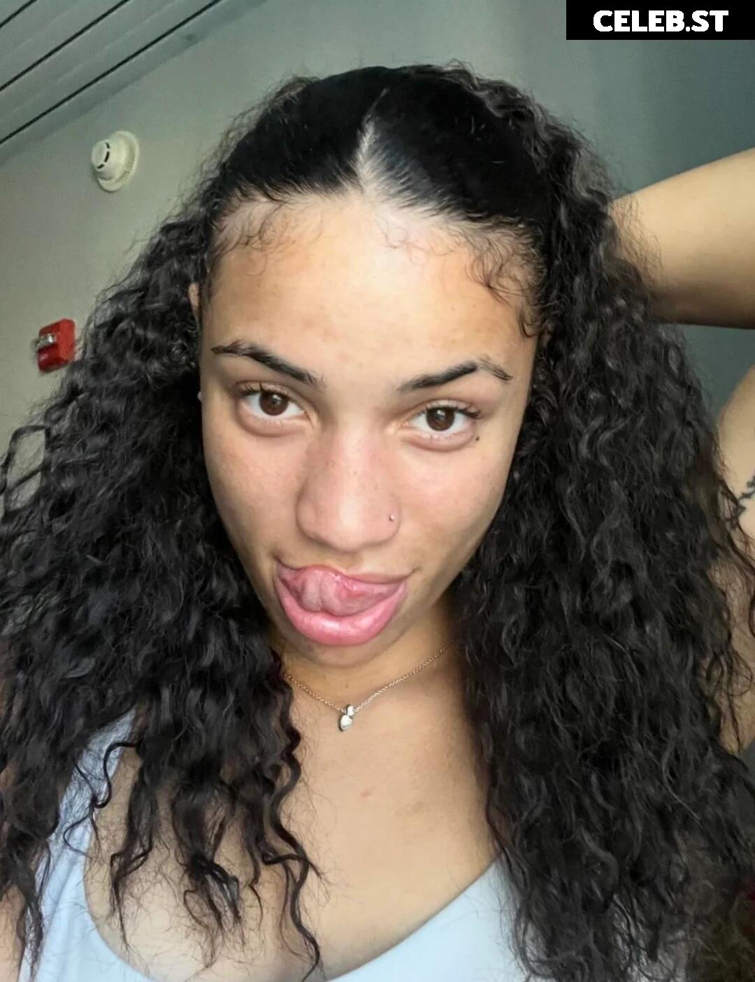 Amiah Simmons Image 10028605