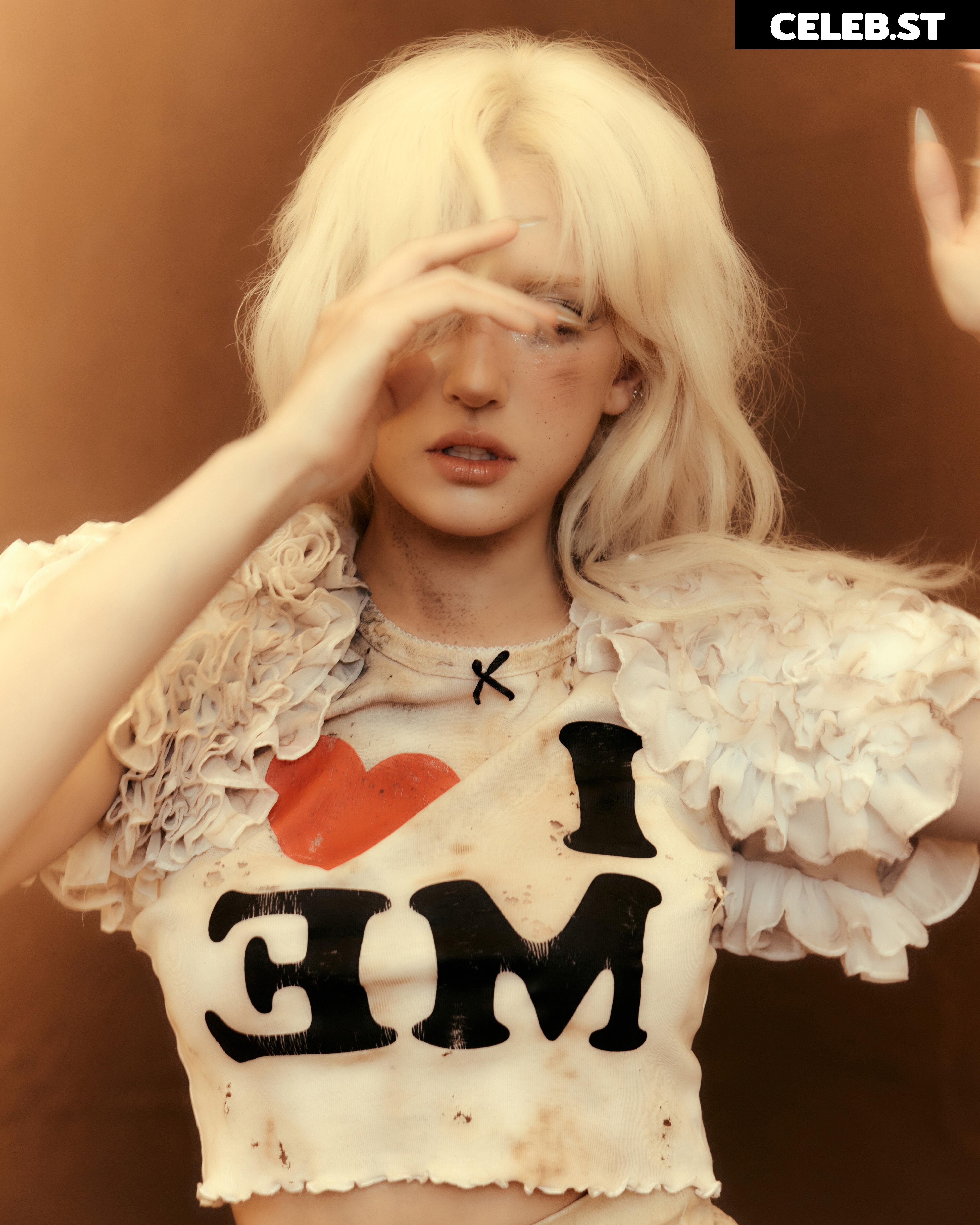 Jeon Somi/ENNIK SOMI Image 10028062