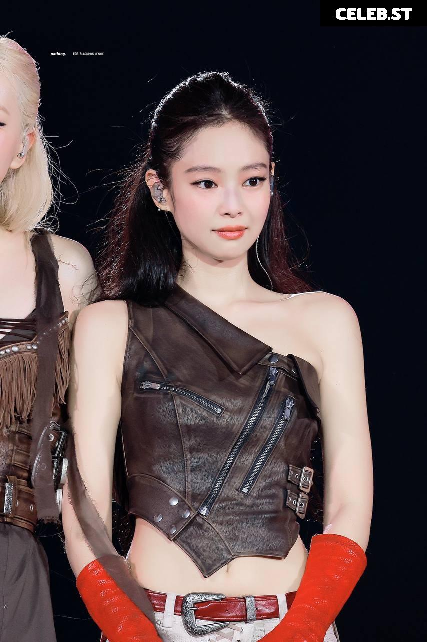 Jennie | BLΛƆKPIИK (Blackpink) Image 10025963