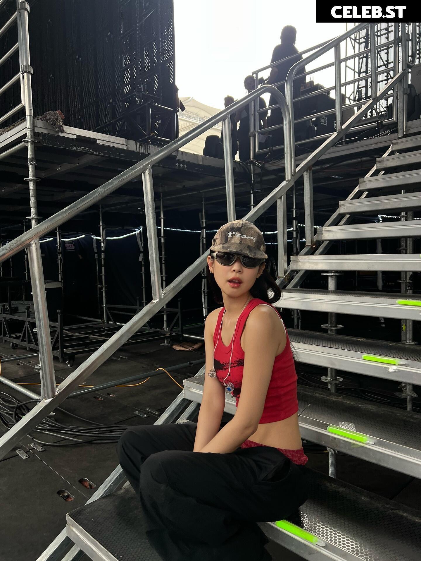 Jennie | BLΛƆKPIИK (Blackpink) Image 10025946