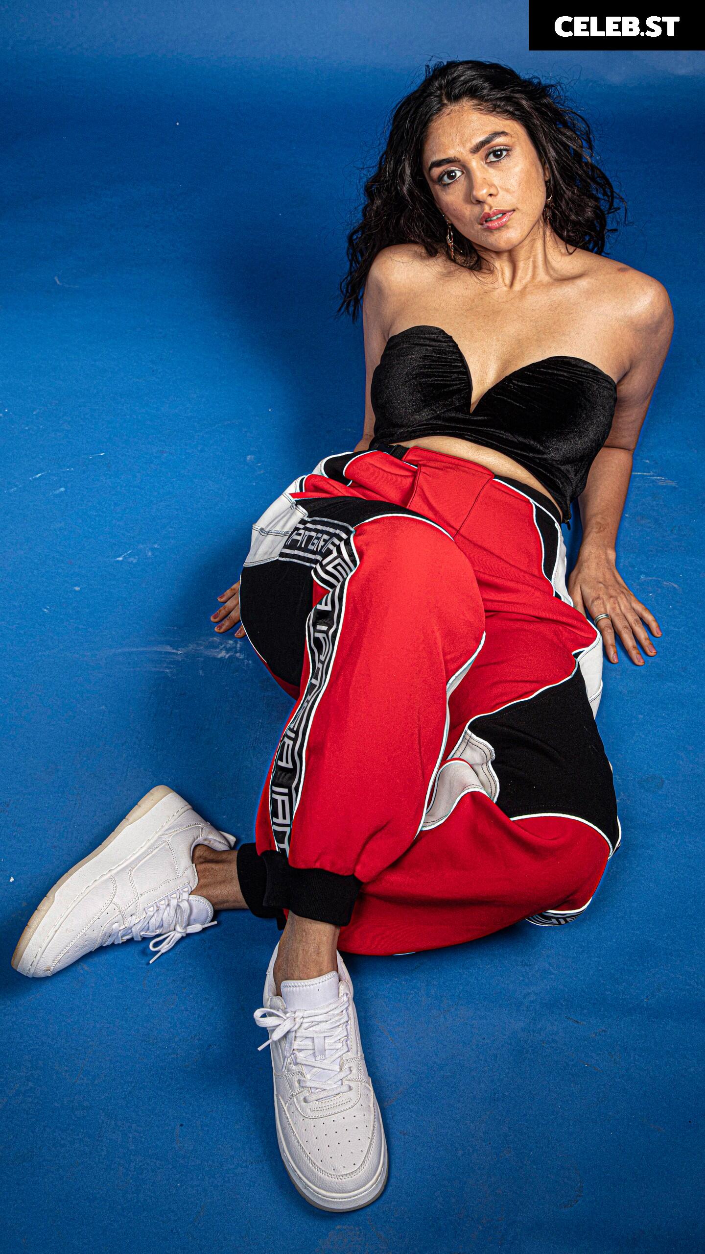 Mrunal Thakur Image 10025806