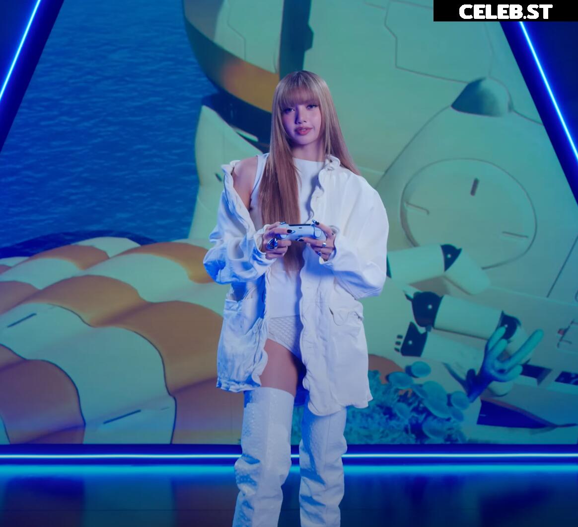 Lisa | BLΛƆKPIИK (Blackpink) Image 10025080