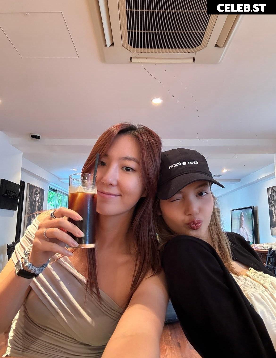 Lisa | BLΛƆKPIИK (Blackpink) Image 10025086