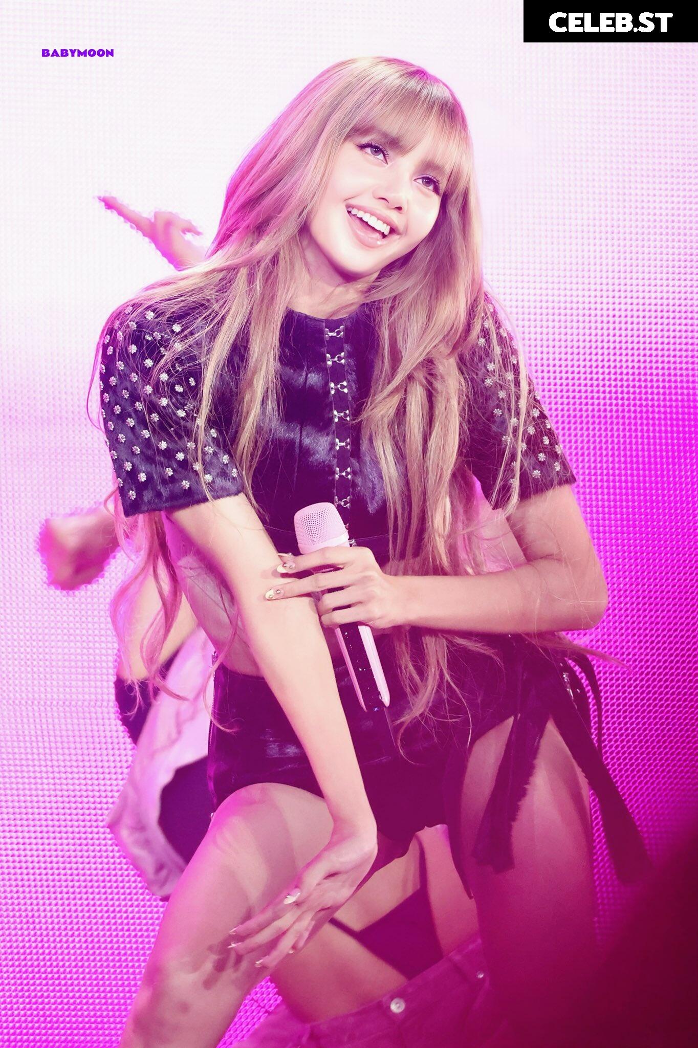 Lisa | BLΛƆKPIИK (Blackpink) Image 10025318