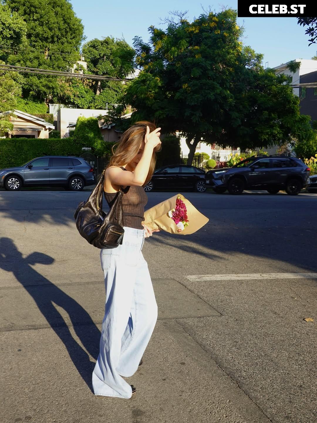 Alycia Debnam Carey Image 10024890