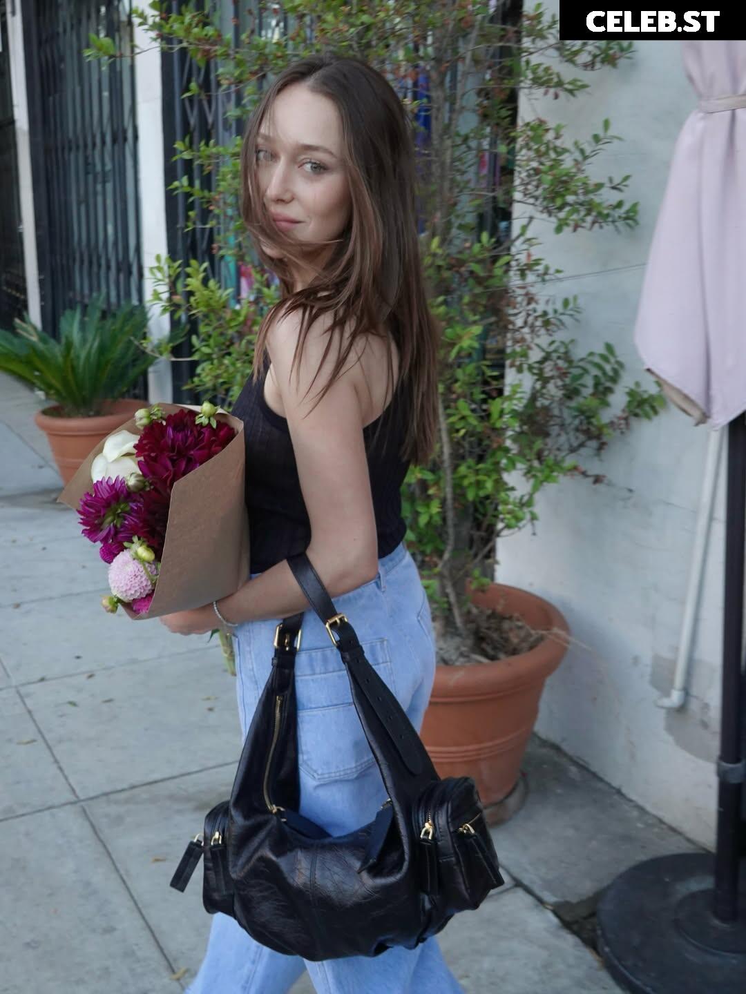 Alycia Debnam Carey Image 10024886