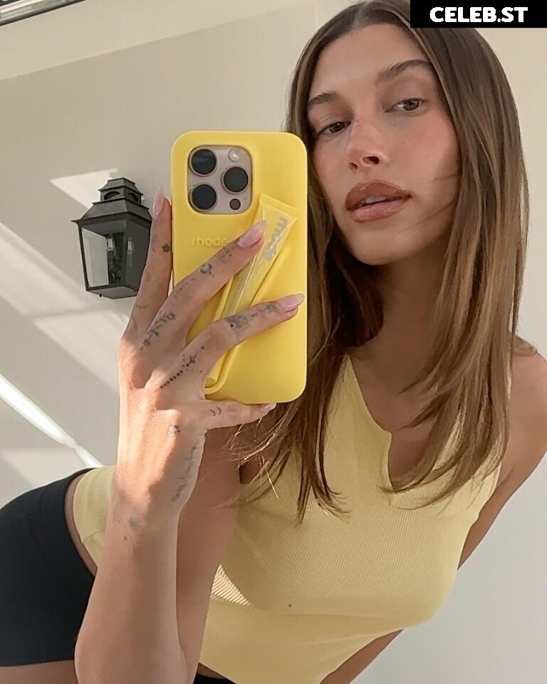Hailey Baldwin Bieber Image 10024816