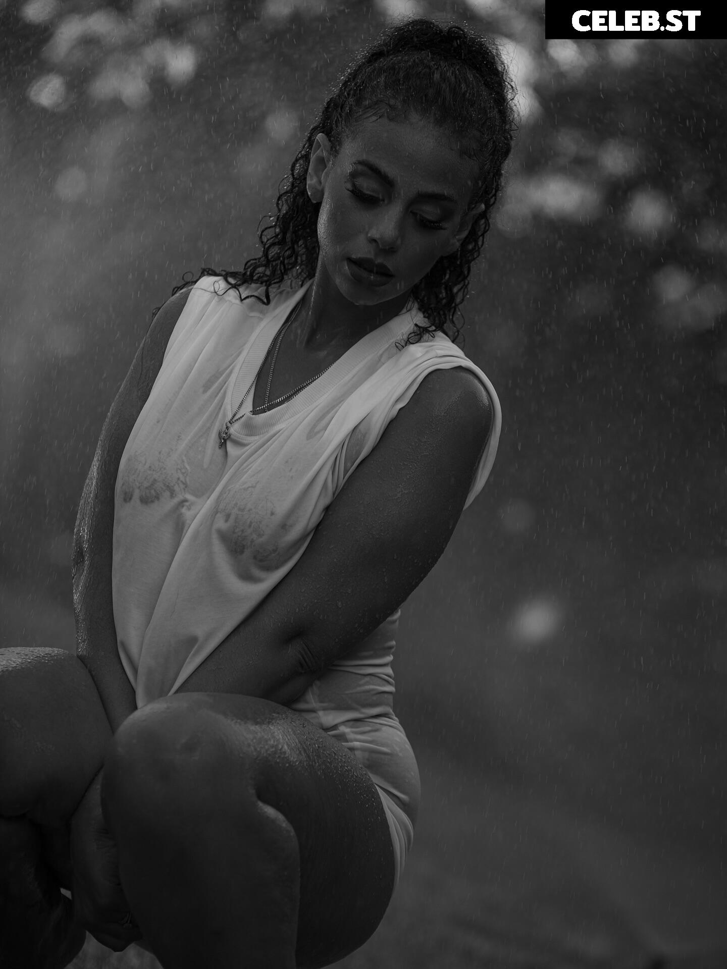 Samantha Irvin - WWE Image 10024857