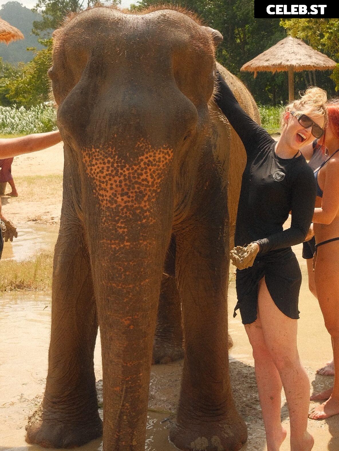 Kathryn Newton Image 10024148