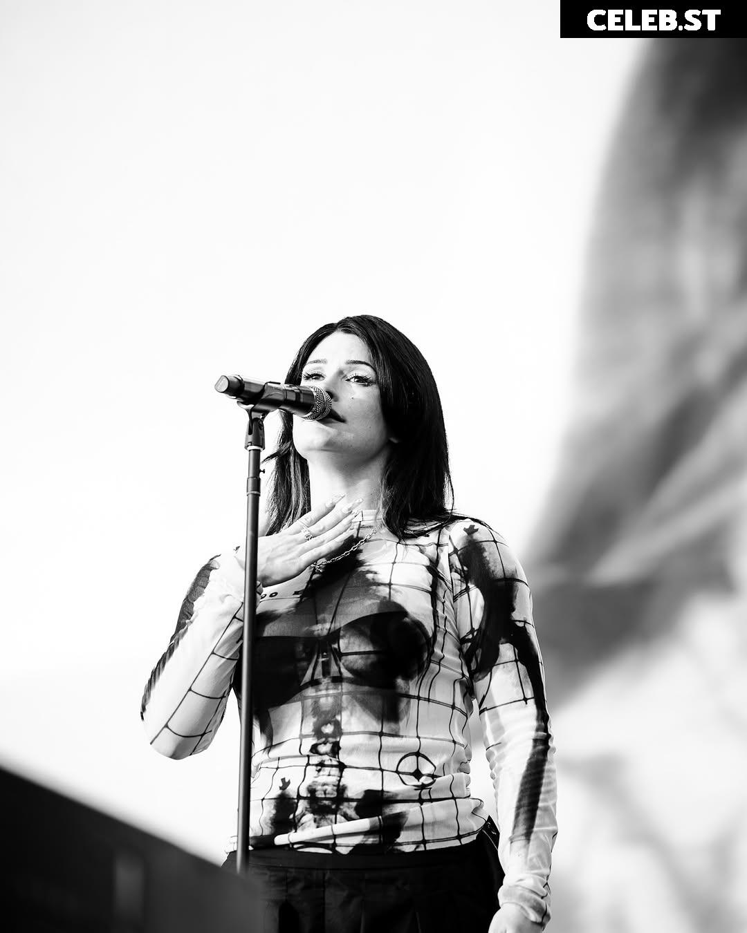 Courtney Laplante (Spiritbox Singer) Image 10027831