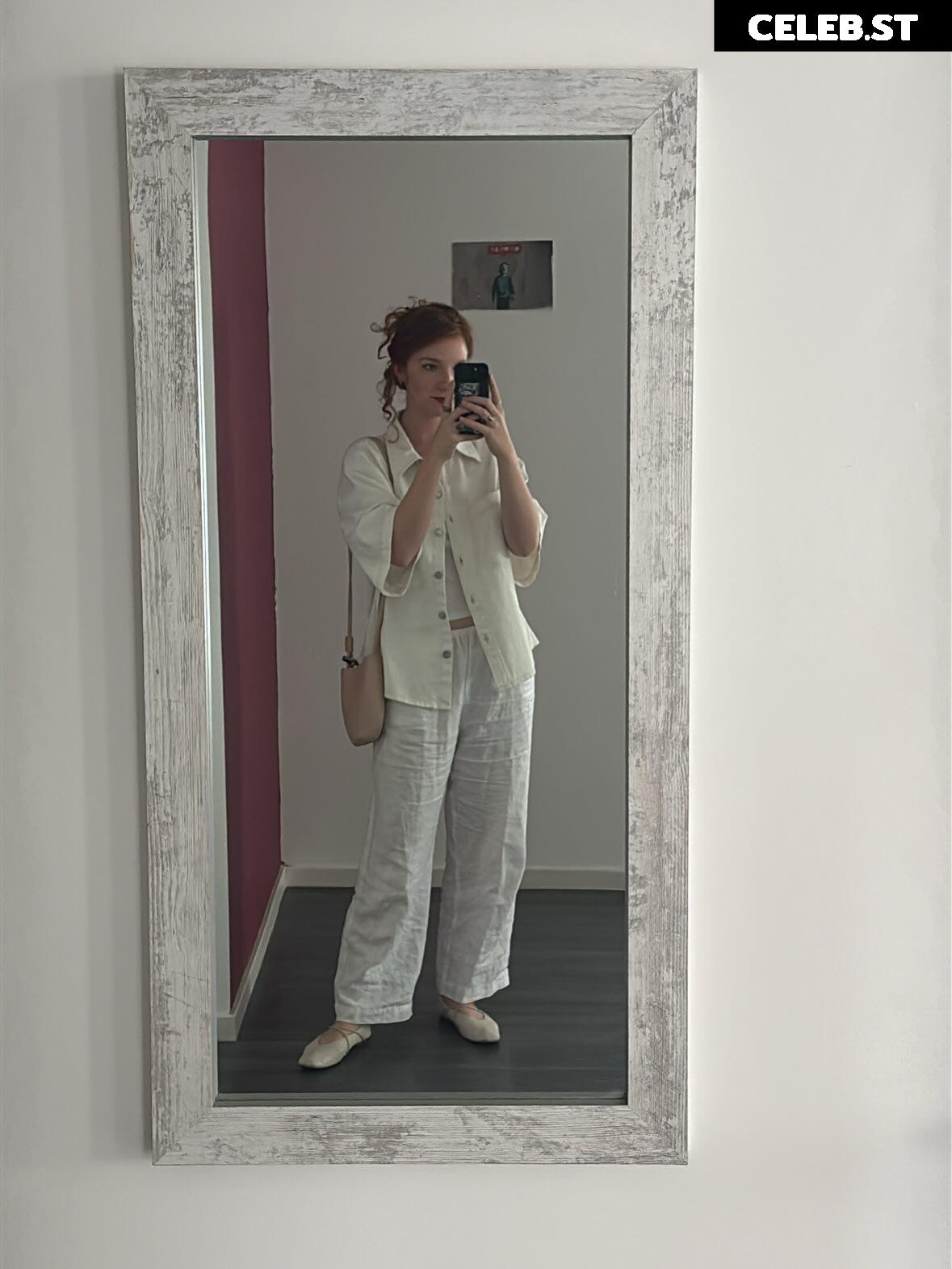 Annalise Basso Image 10027595