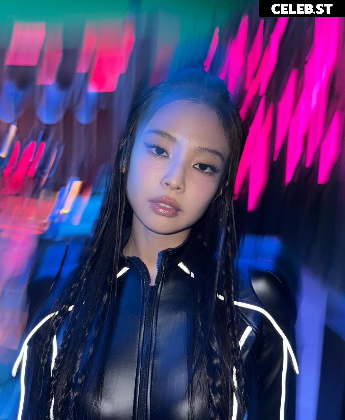 Jennie | BLΛƆKPIИK (Blackpink) Image 10026128