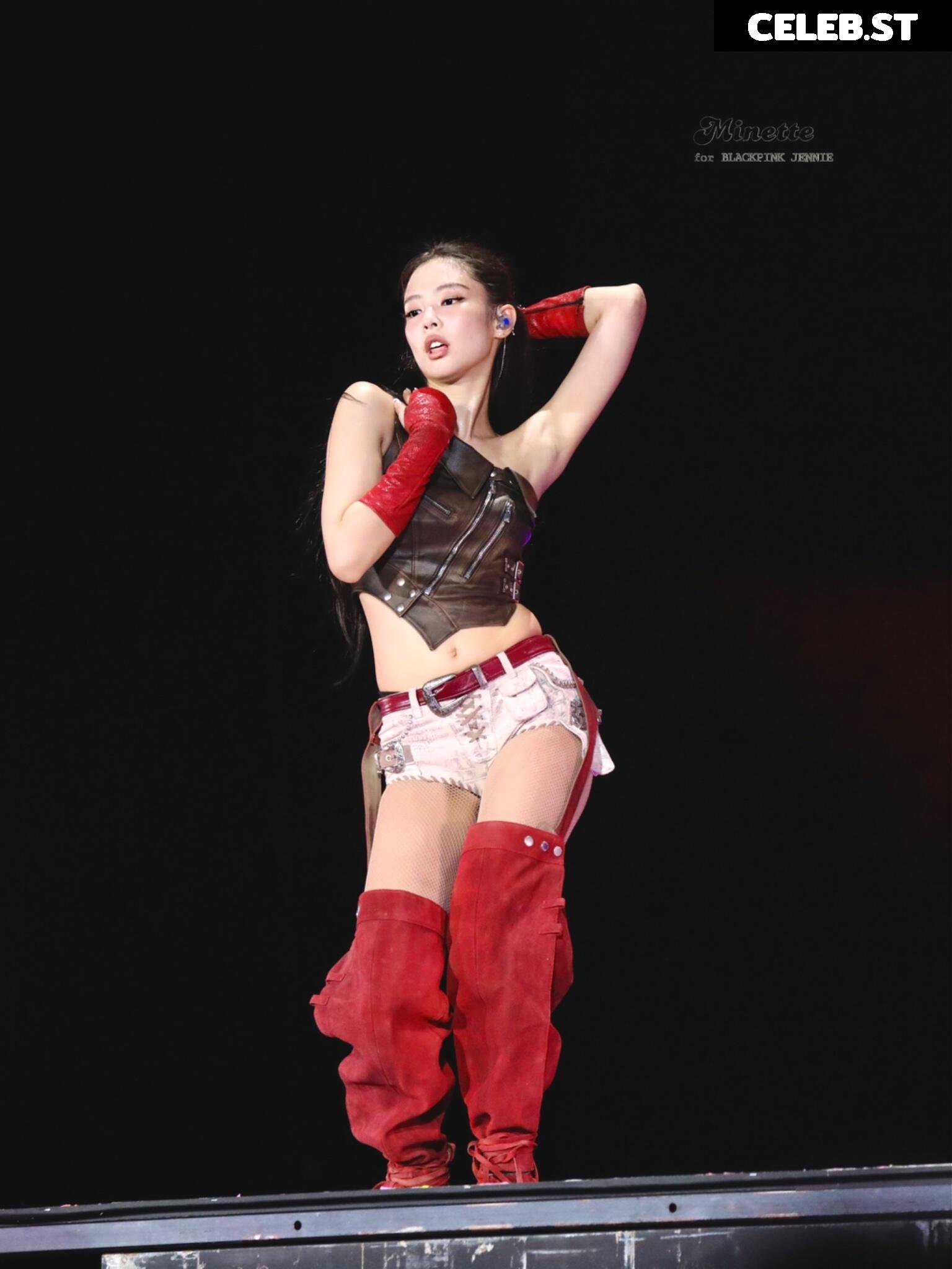 Jennie | BLΛƆKPIИK (Blackpink) Image 10026090