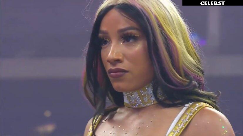 WWE Sasha Banks | Mercedes Moné Image 10026330