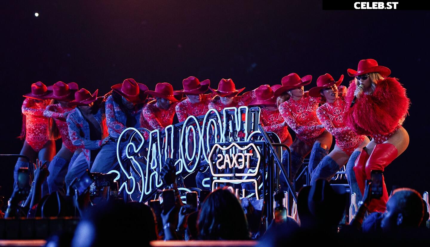 Beyoncé Image 10026356