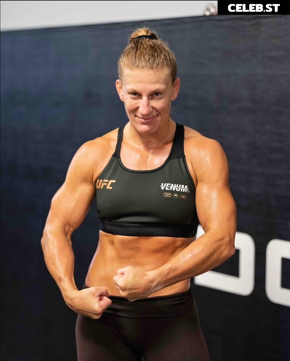 Kayla Harrison Image 10026276