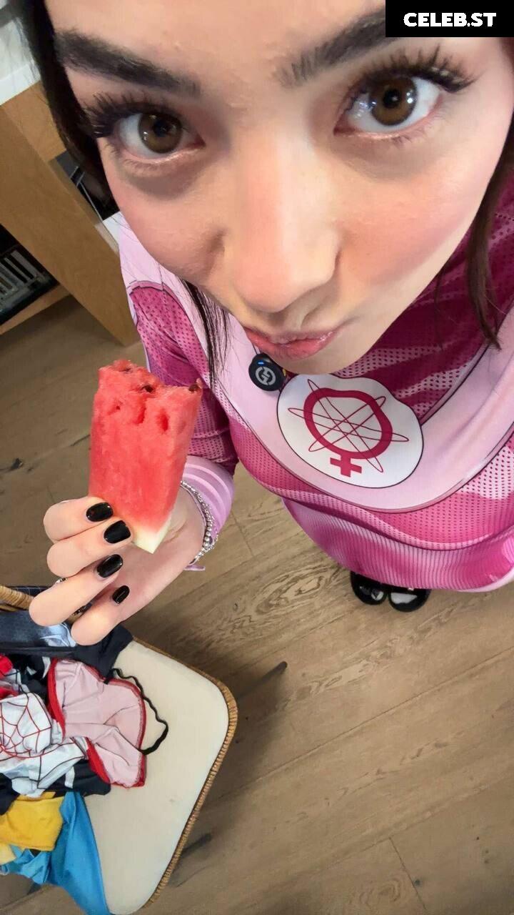 Sakura Shymko / sakurashymko Image 10021827