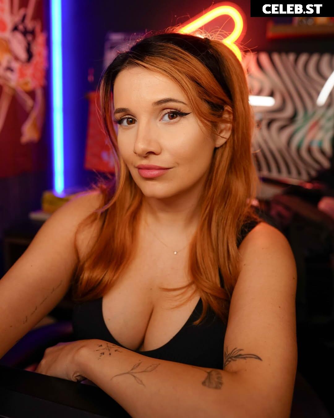 Cadaea Image 10023824