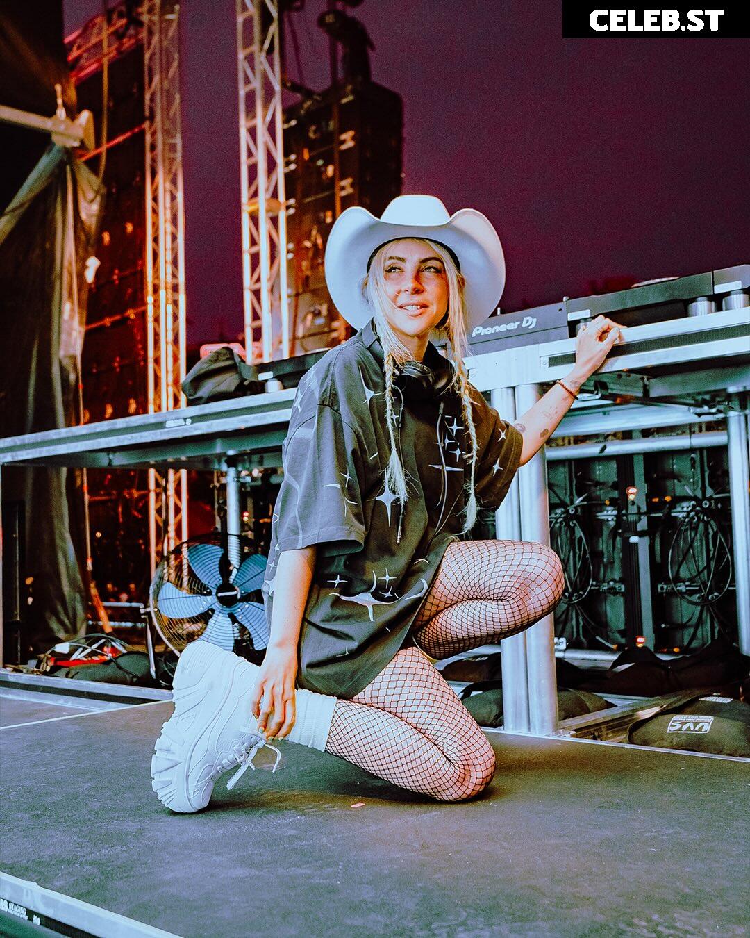 Alison Wonderland Image 10023847