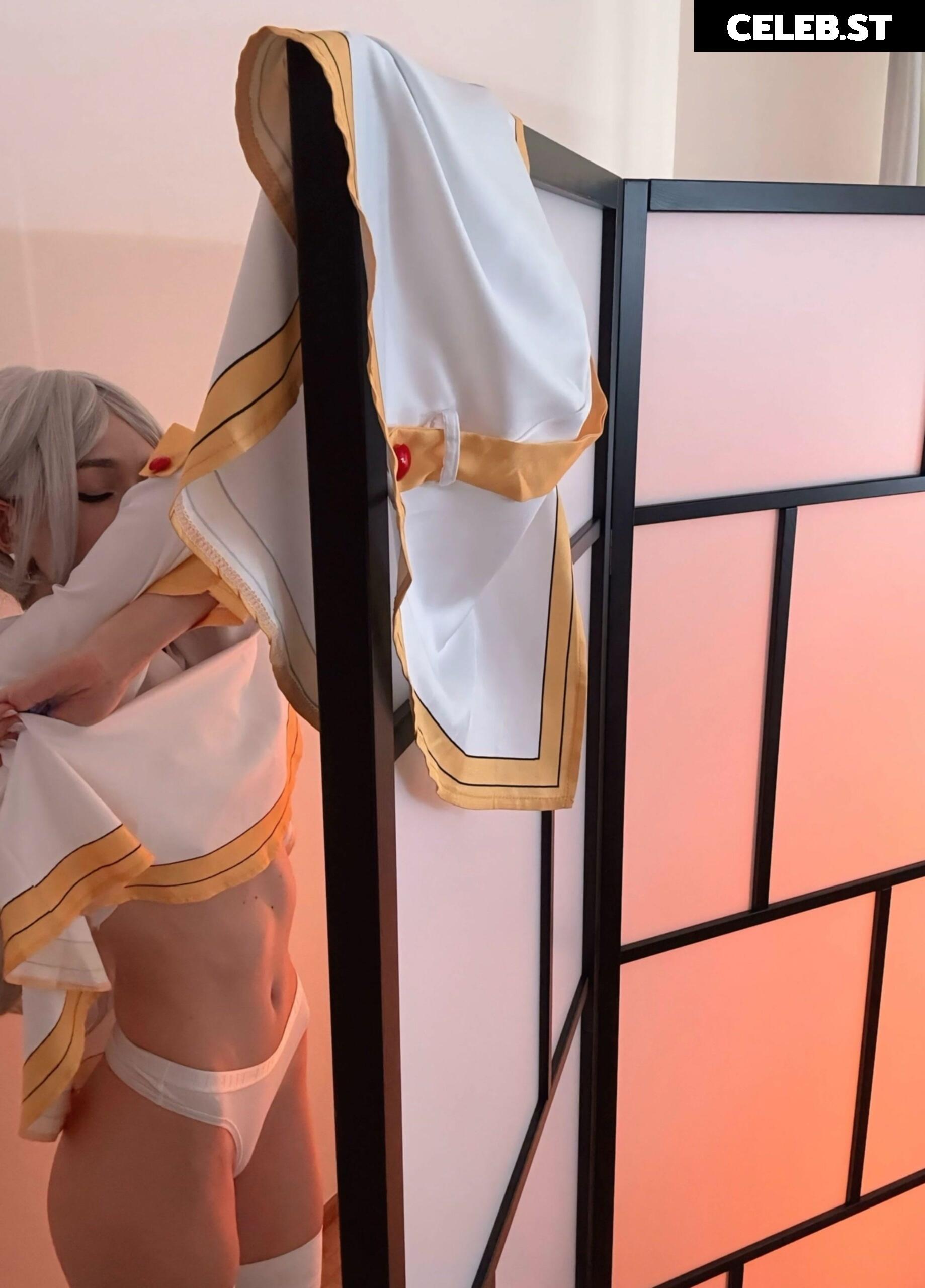 B_u_l_o_c_h_k_a (bulochkatyt) Image 10022231