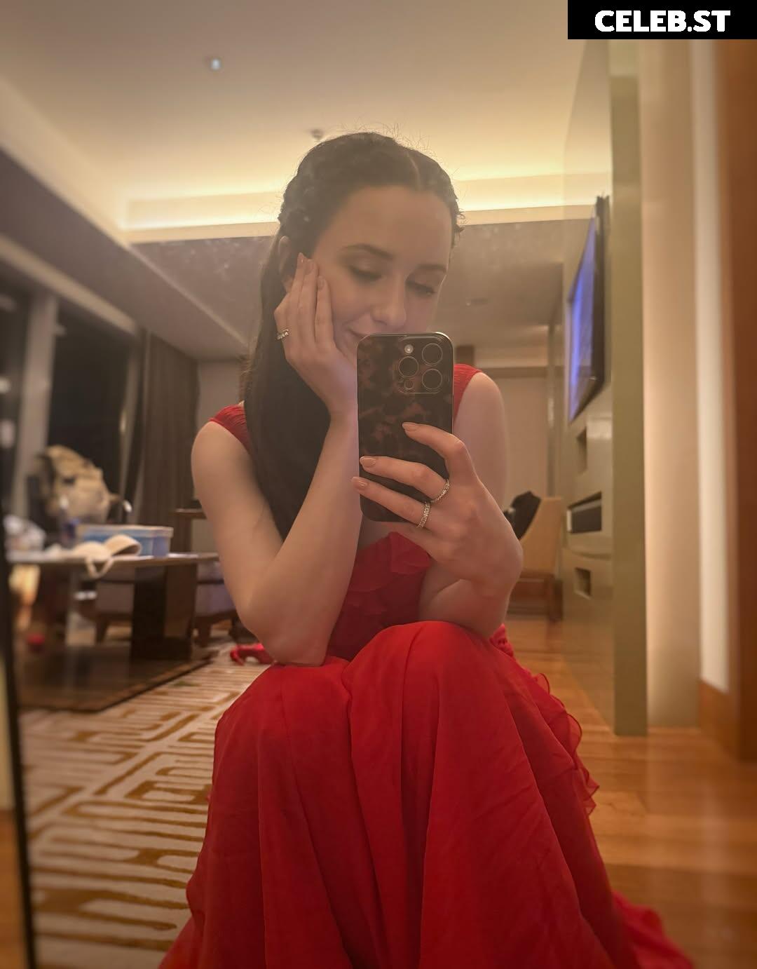 Rachel Brosnahan (Marvelous Mrs. Maisel) Image 10029548