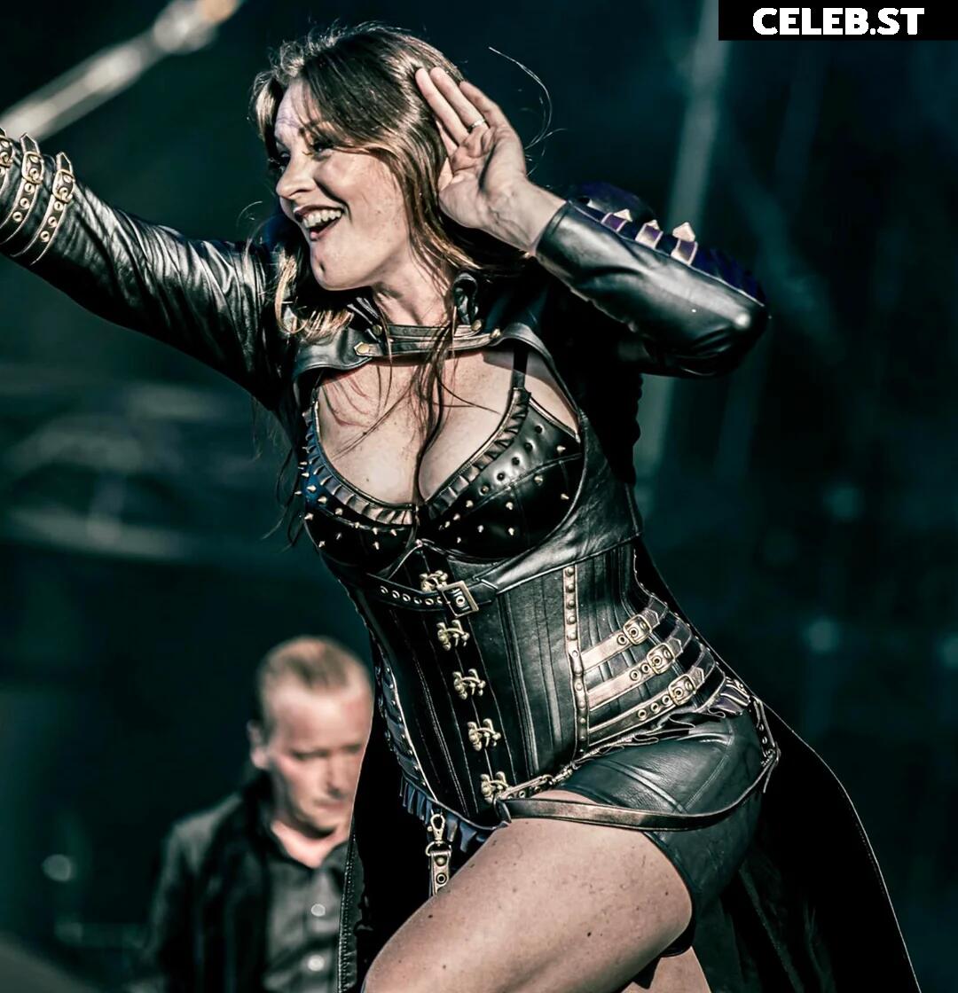 Women of Metal Image 10029649