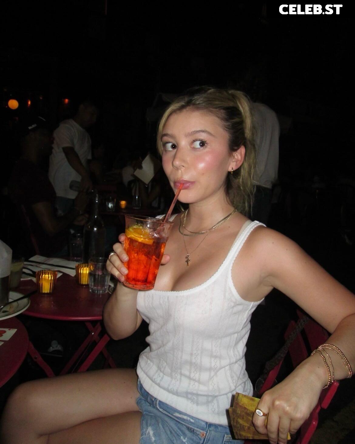 Genevieve Hannelius | ghannelius Image 10029007