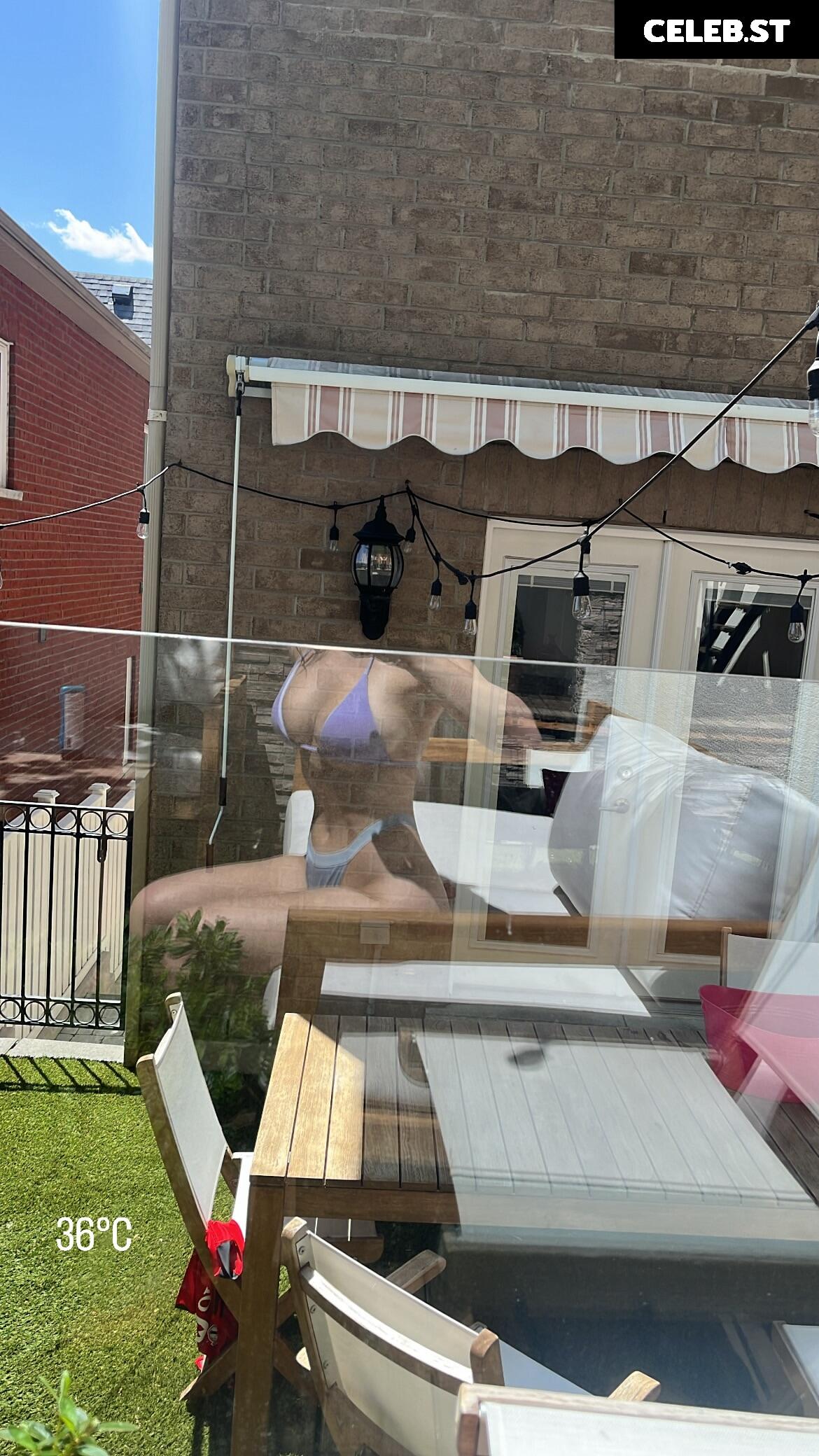 Victoria Alex Image 10029369