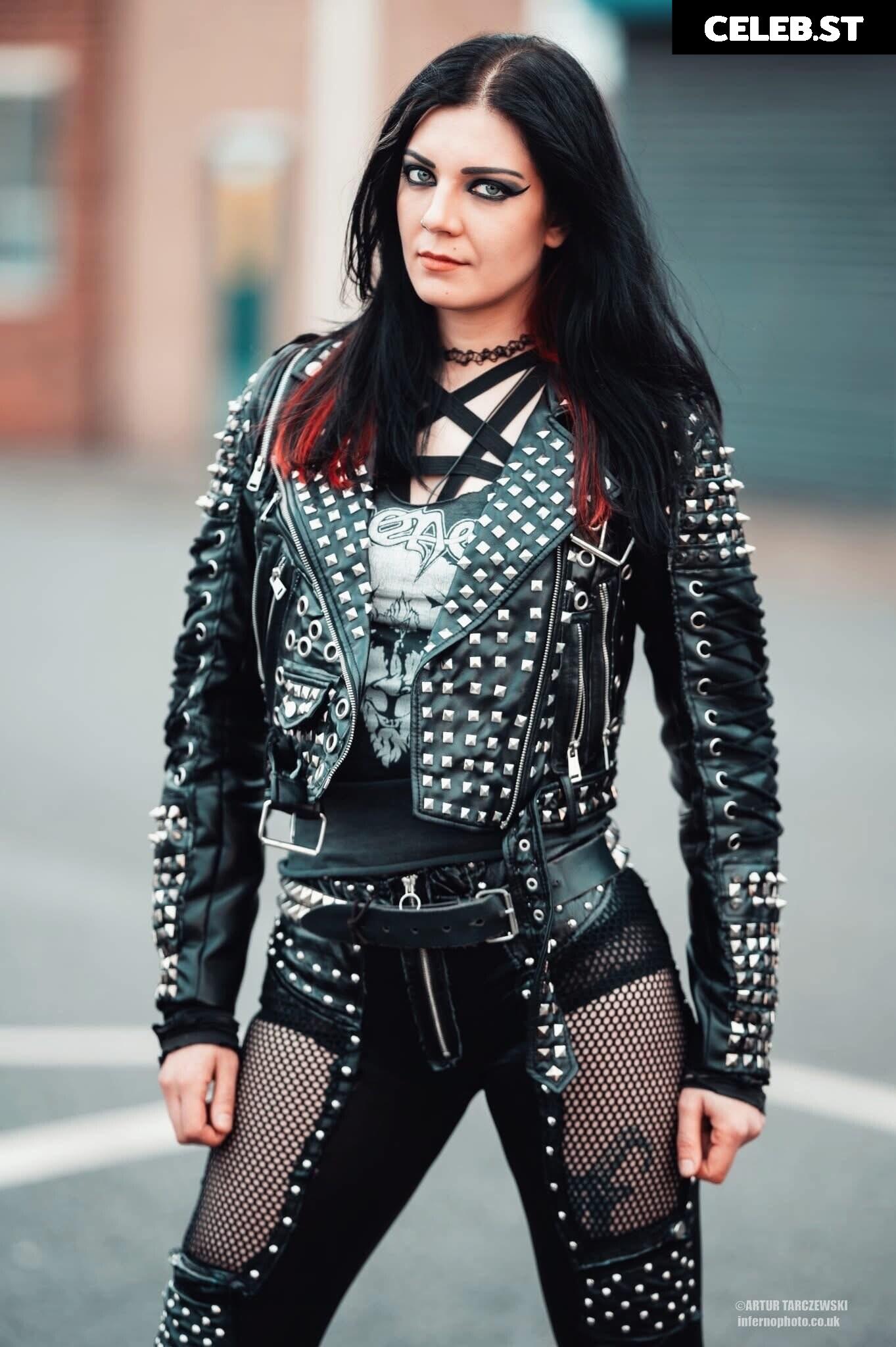 Women of Metal Image 10029357