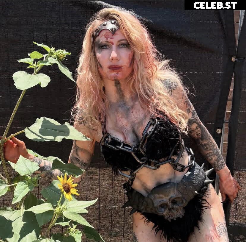Women of Metal Image 10029212