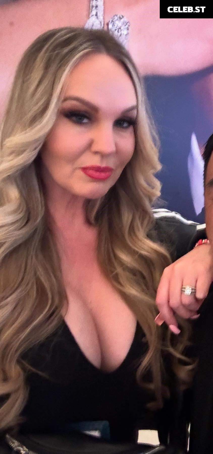 Women of Professional Wrestling Image 10036555