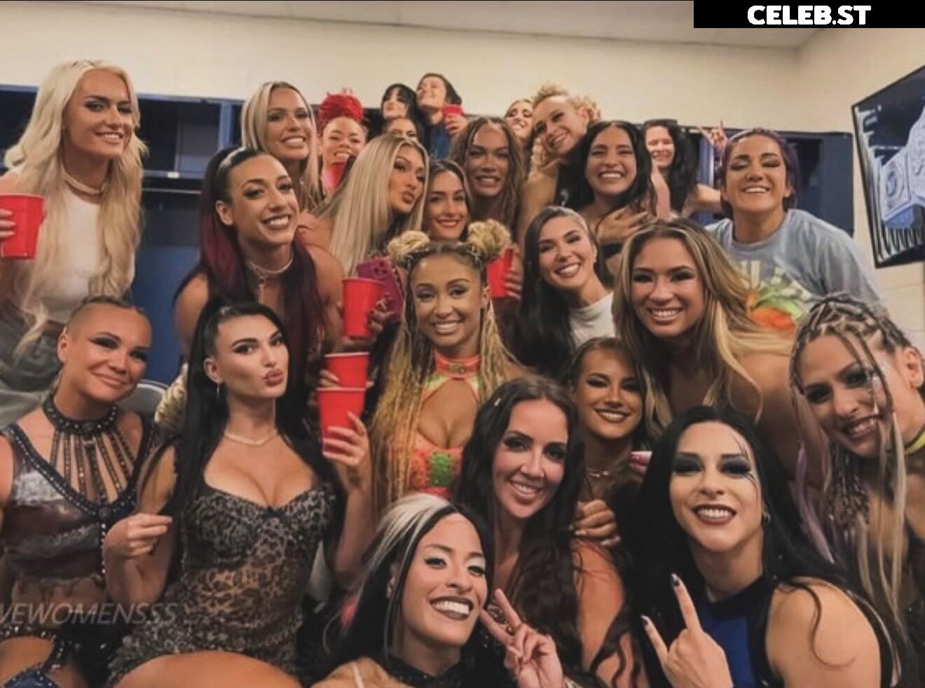 Women of Professional Wrestling Image 10036655