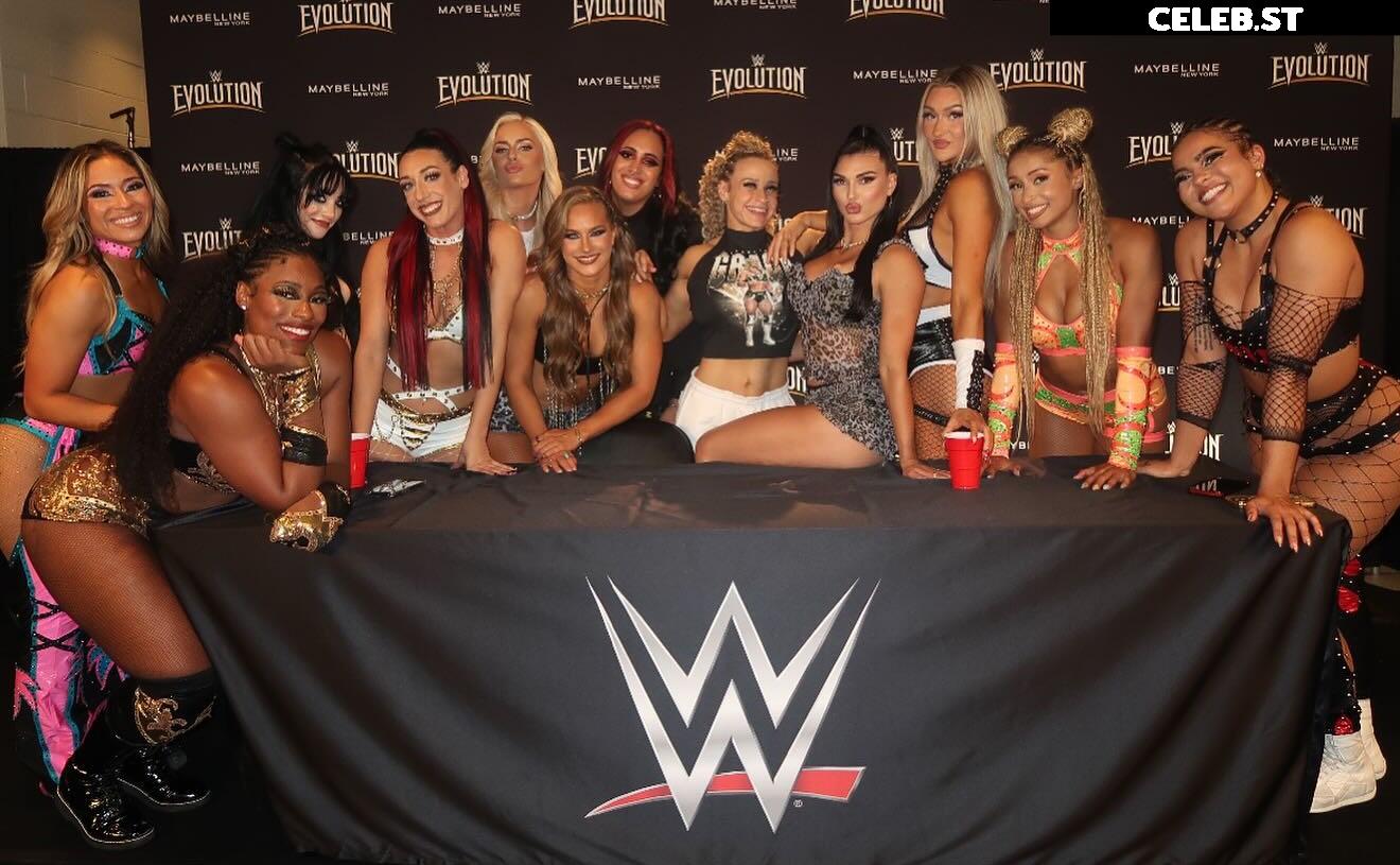 Women of Professional Wrestling Image 10036654