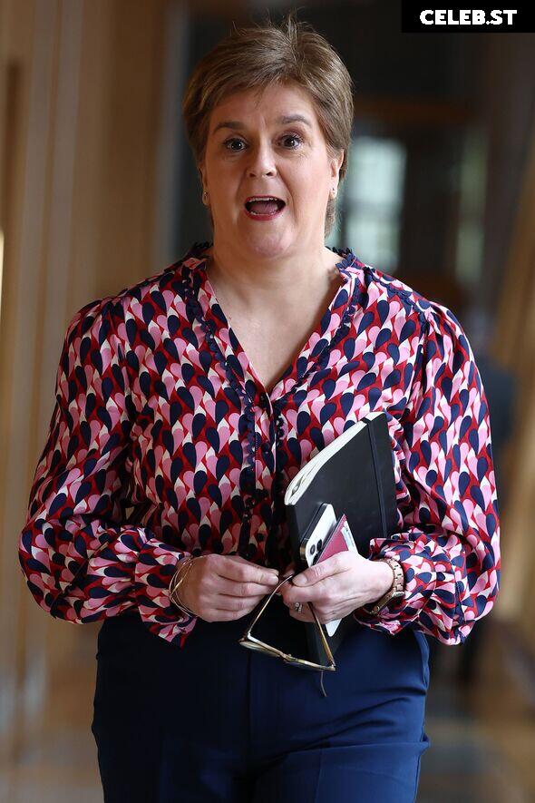 Political Ladies Image 10031162