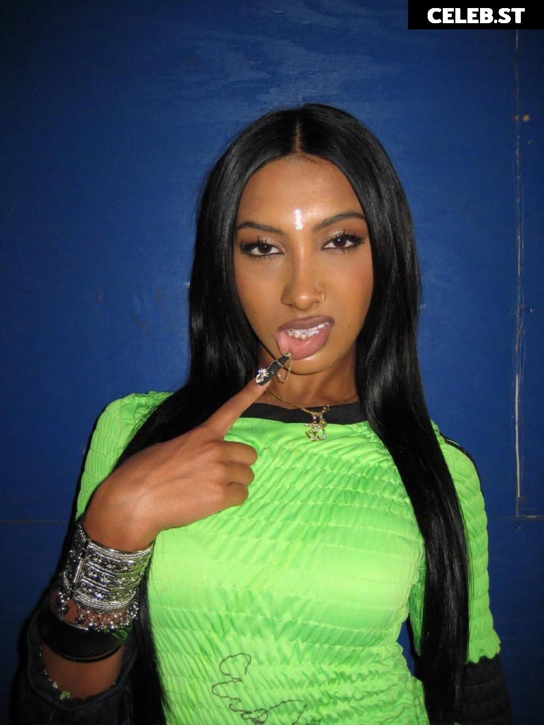 LARA RAJ / lararajj (member of KATSEYE) Image 10030992