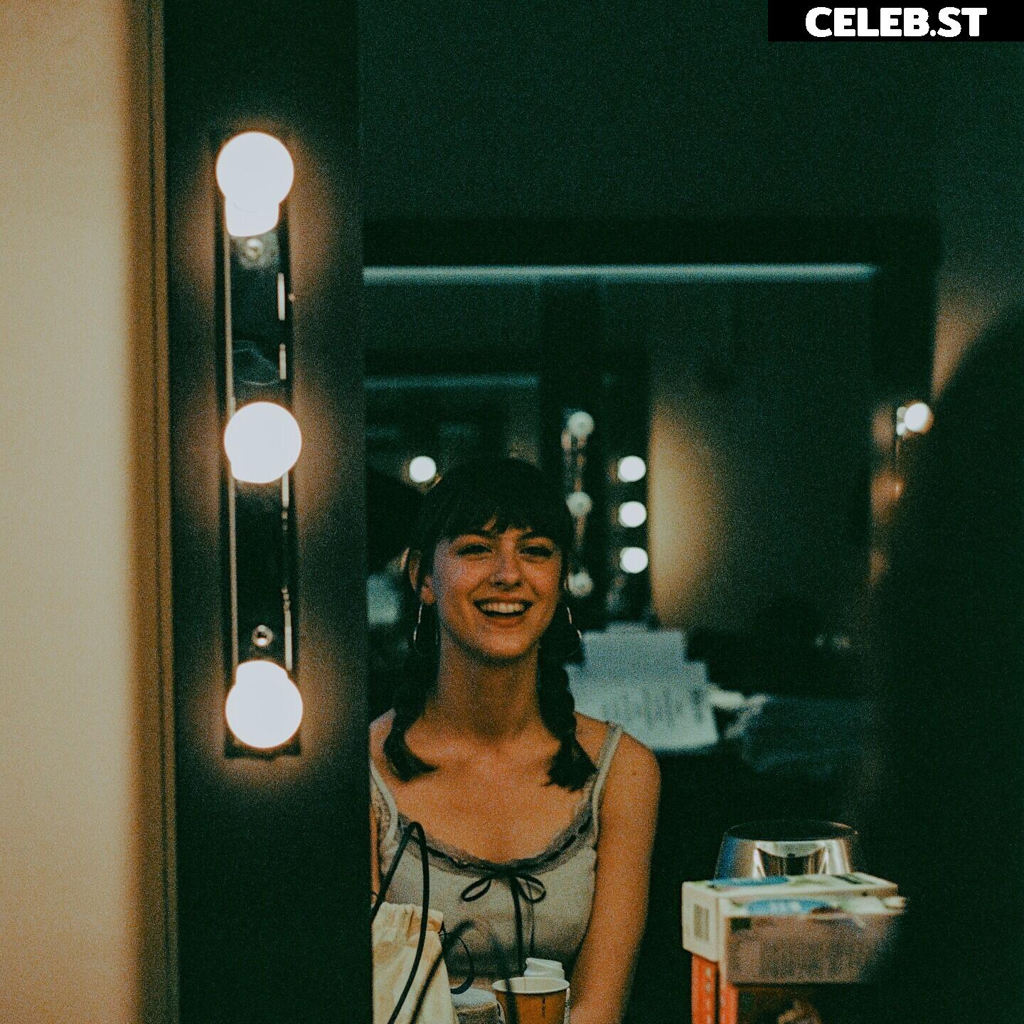 Chloe Slater - Indie Musician Image 10030931