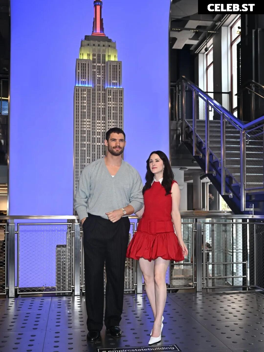 Rachel Brosnahan (Marvelous Mrs. Maisel) Image 10030126