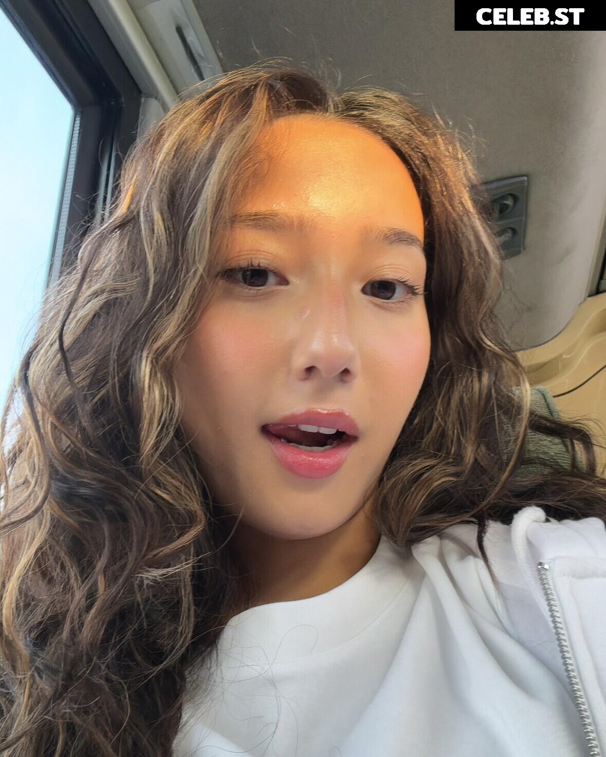 Sabrina Pezeshkian | sabadabadoodle | sabababaroo Image 10005761