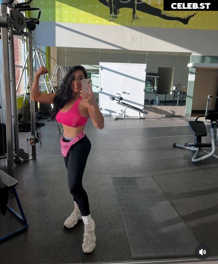 Lizzy Image 10004454