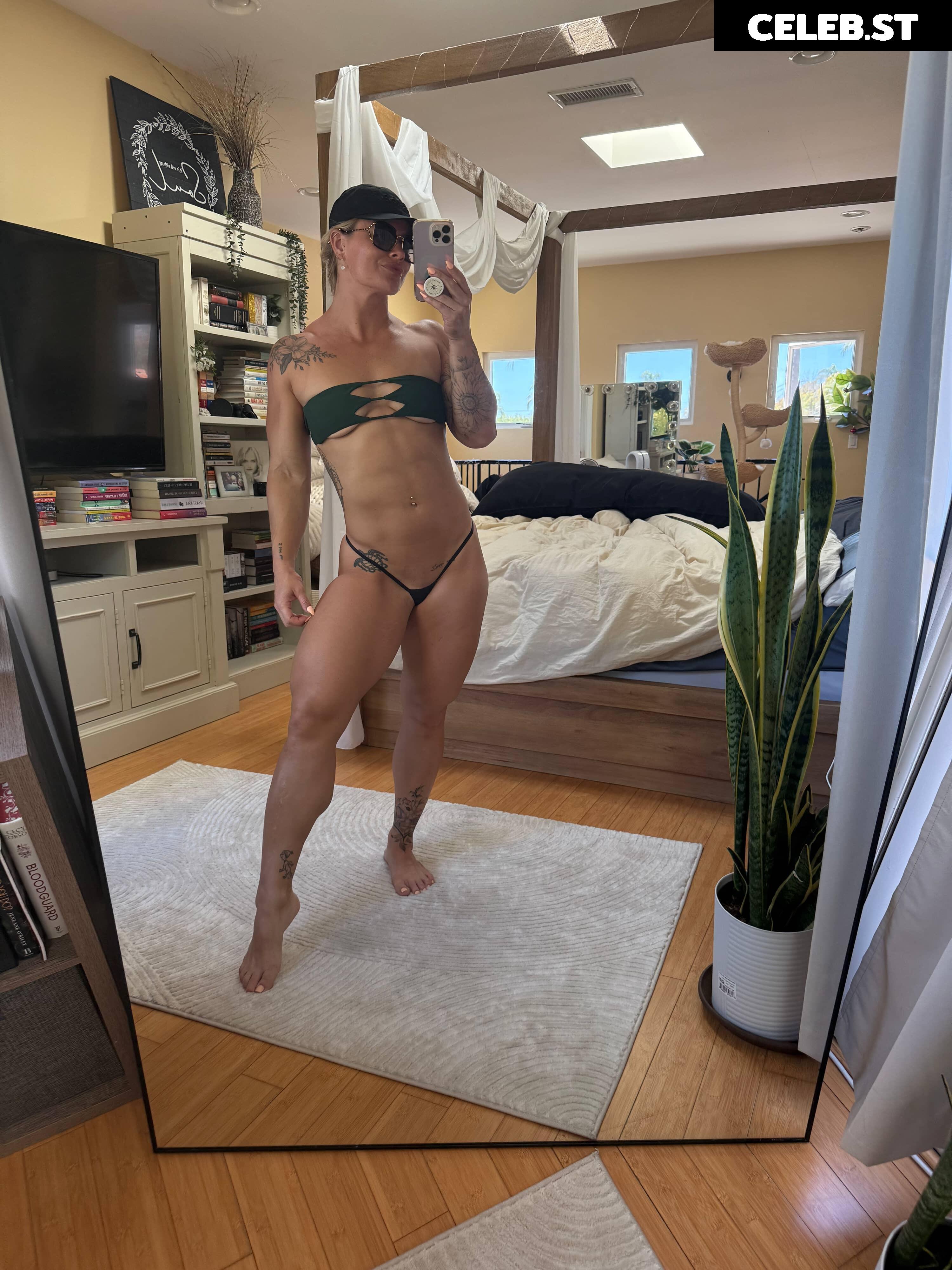 Dani Speegle/ dellespeegle Image 10004600