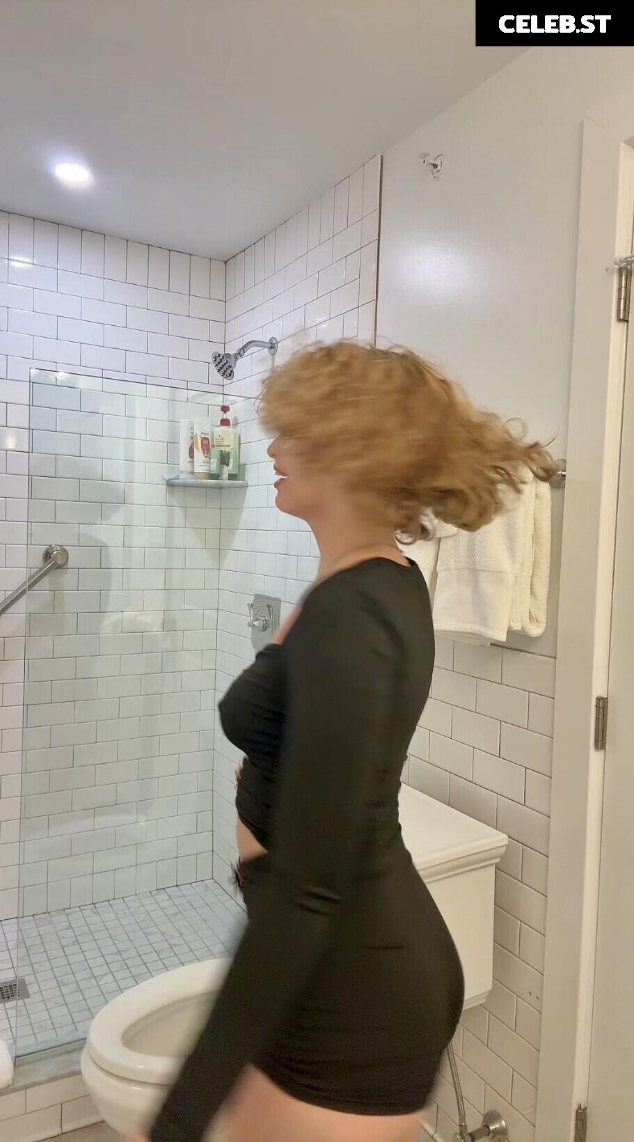Gina Lynn/.Gina.Lynn Image 10004036