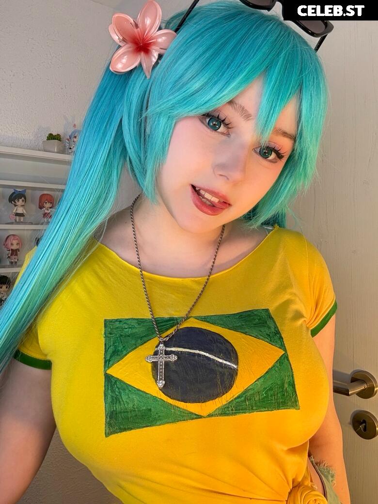 Upminaa Image 10097355