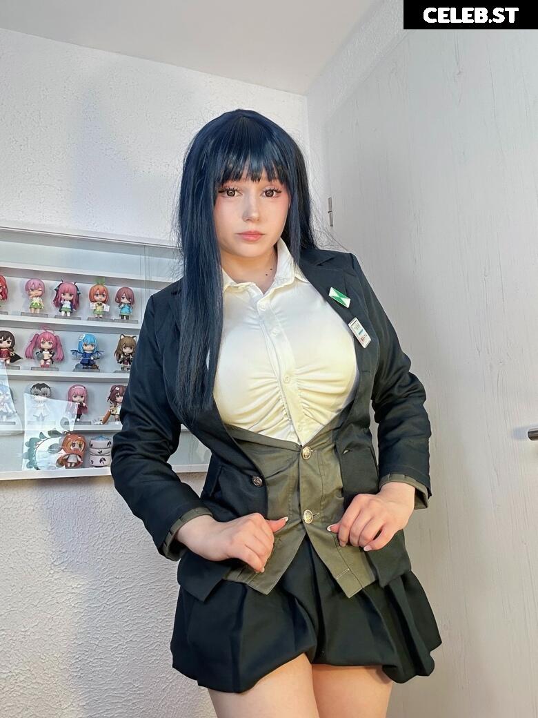 Upminaa Image 10097235