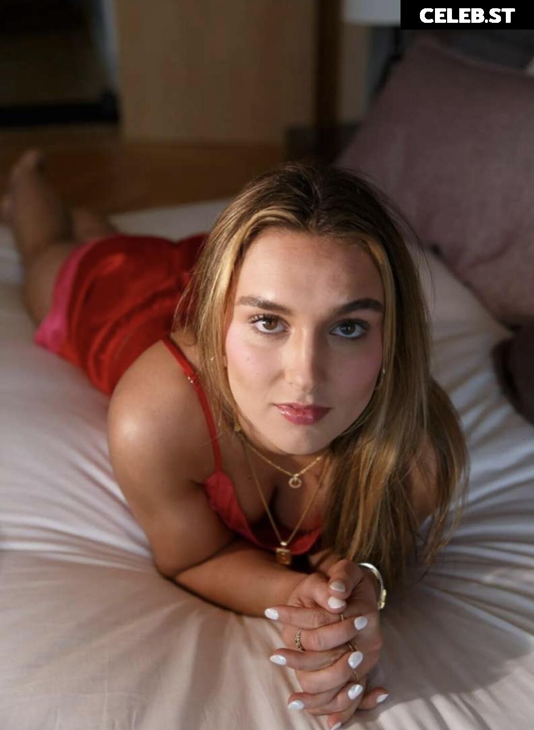 Annabelle Gesson Image 1008521